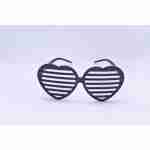 Party Glasses Heart Grid